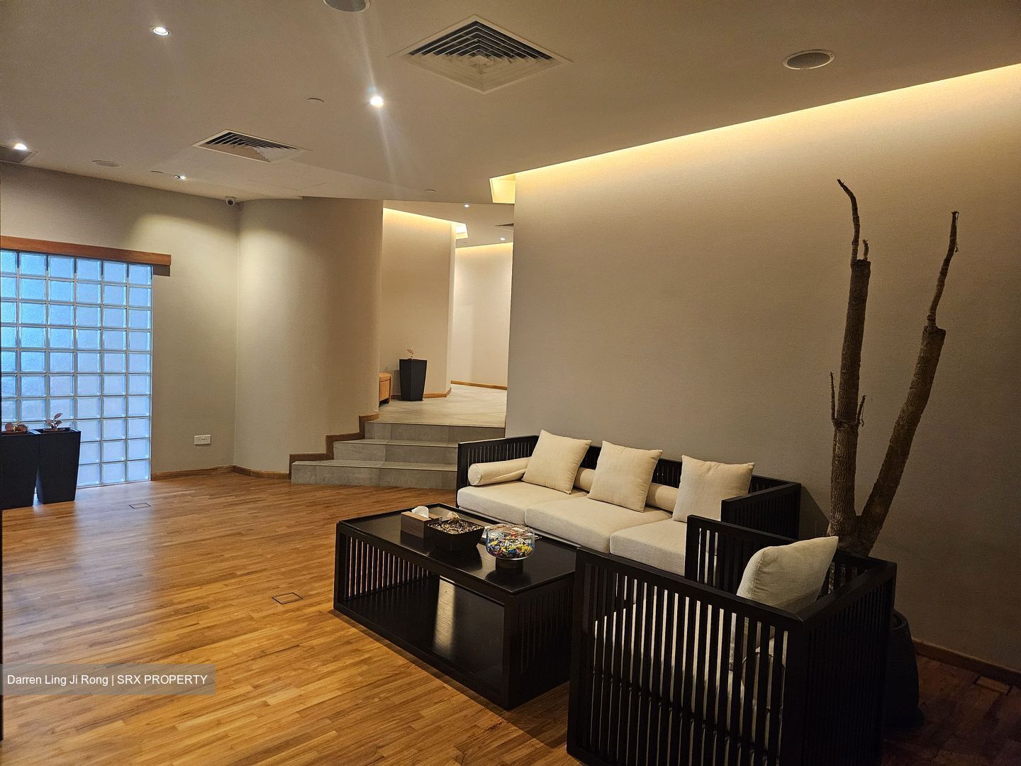 Marriott Hotel, Singapore (D9), Retail #588857971